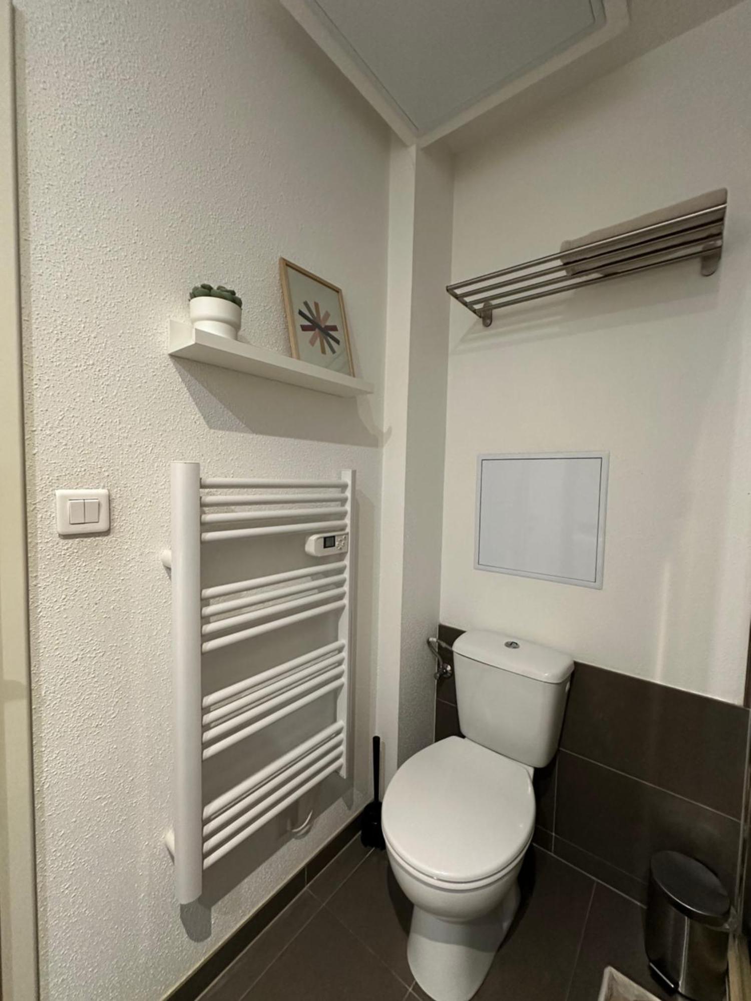 # Le 2 # Tres Beau T3 1Er Etage Tout Confort, Neuf, Mulhouse Centre Exteriör bild
