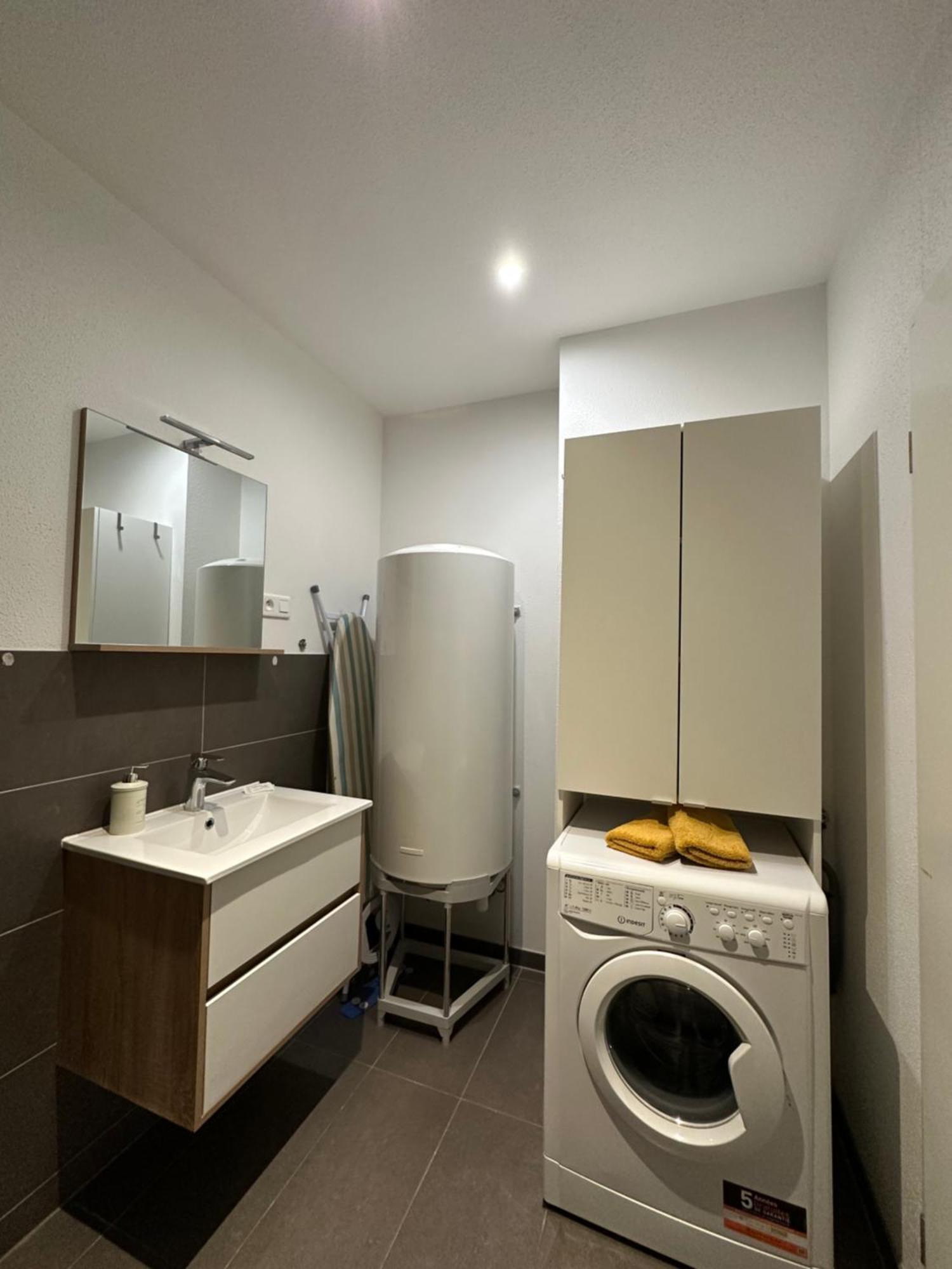# Le 2 # Tres Beau T3 1Er Etage Tout Confort, Neuf, Mulhouse Centre Exteriör bild