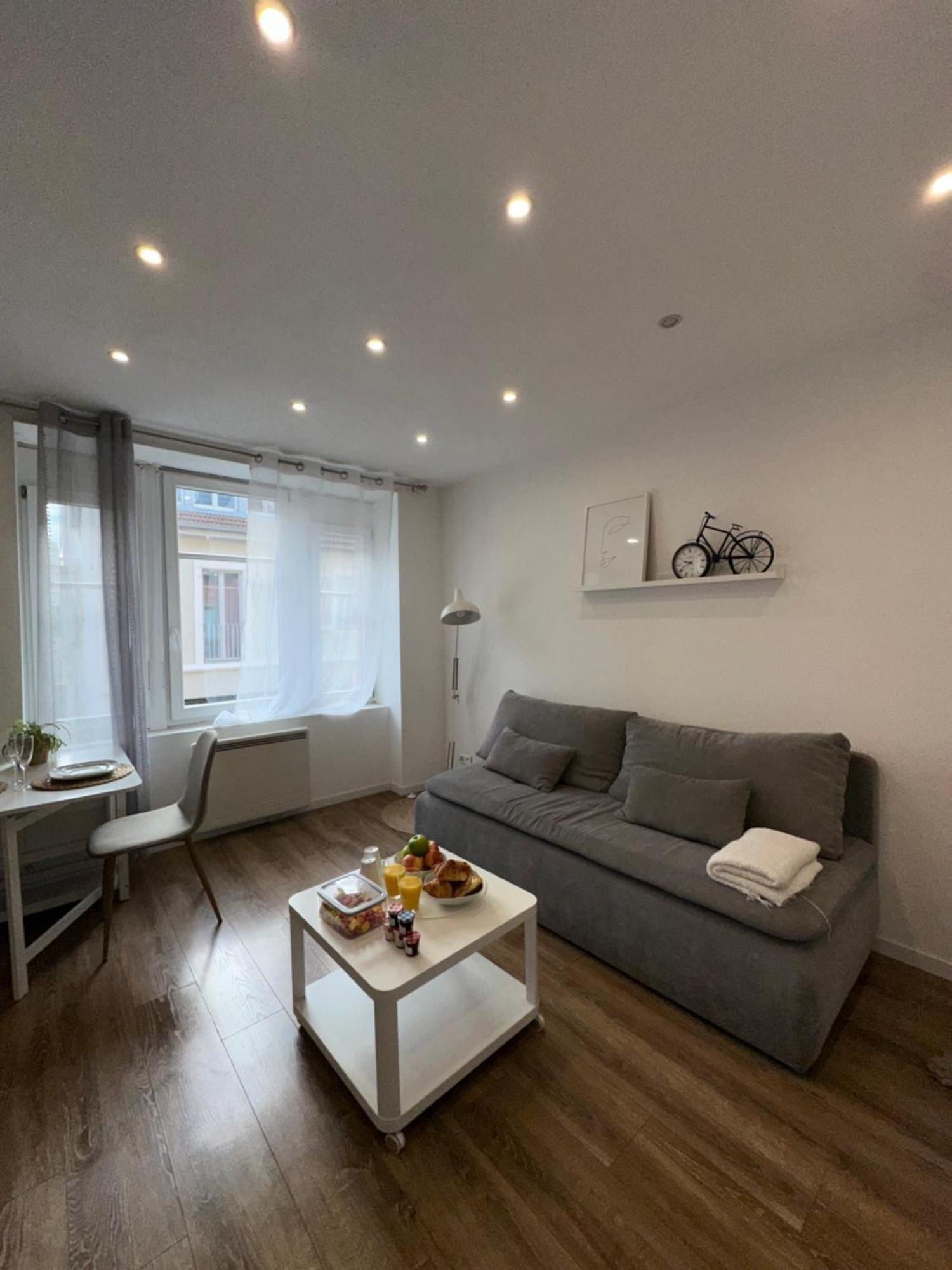 # Le 2 # Tres Beau T3 1Er Etage Tout Confort, Neuf, Mulhouse Centre Exteriör bild